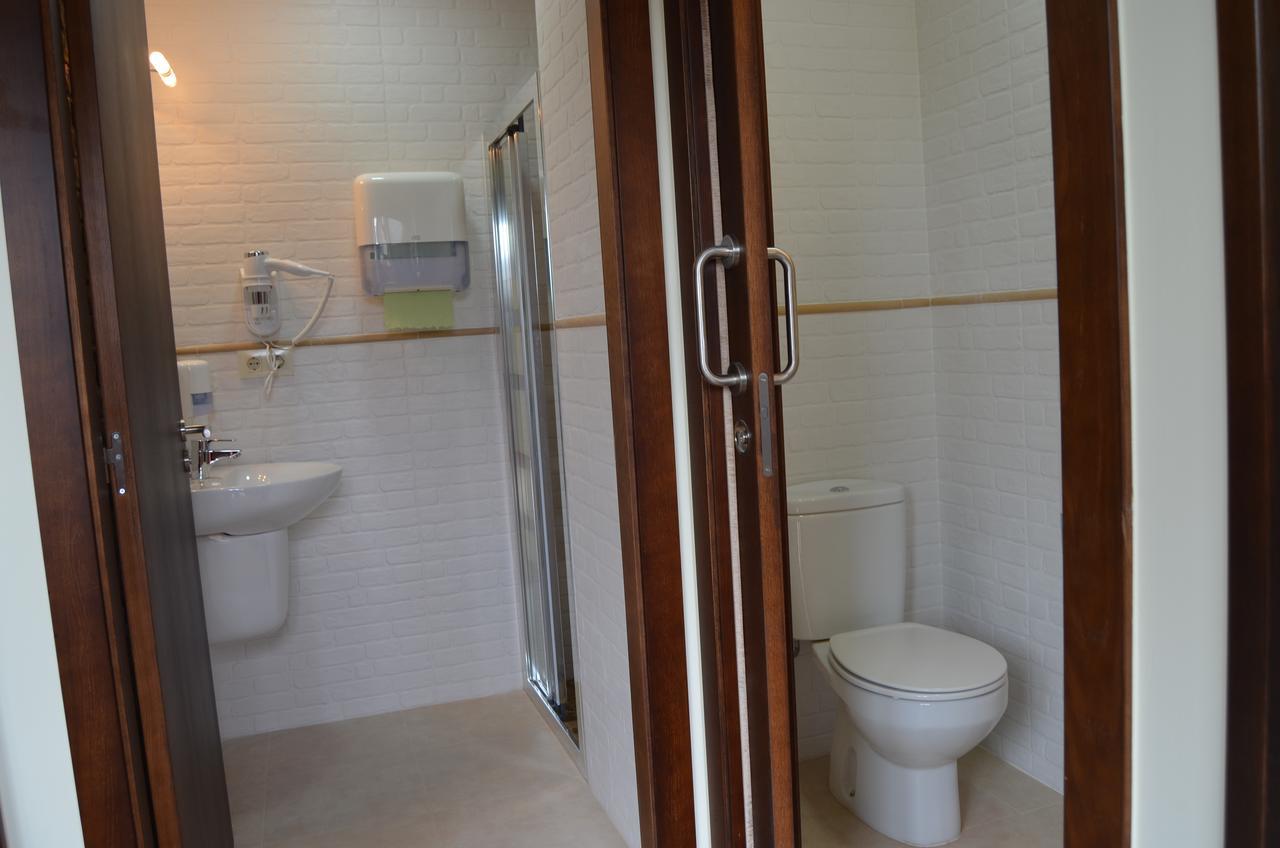 Arzúa Albergue Del Peregrino מראה חיצוני תמונה