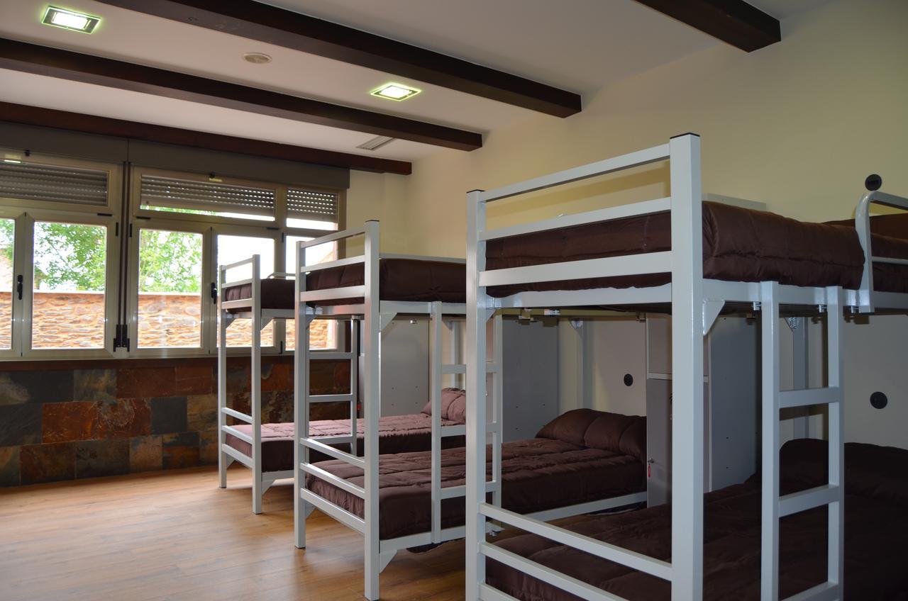 Arzúa Albergue Del Peregrino מראה חיצוני תמונה