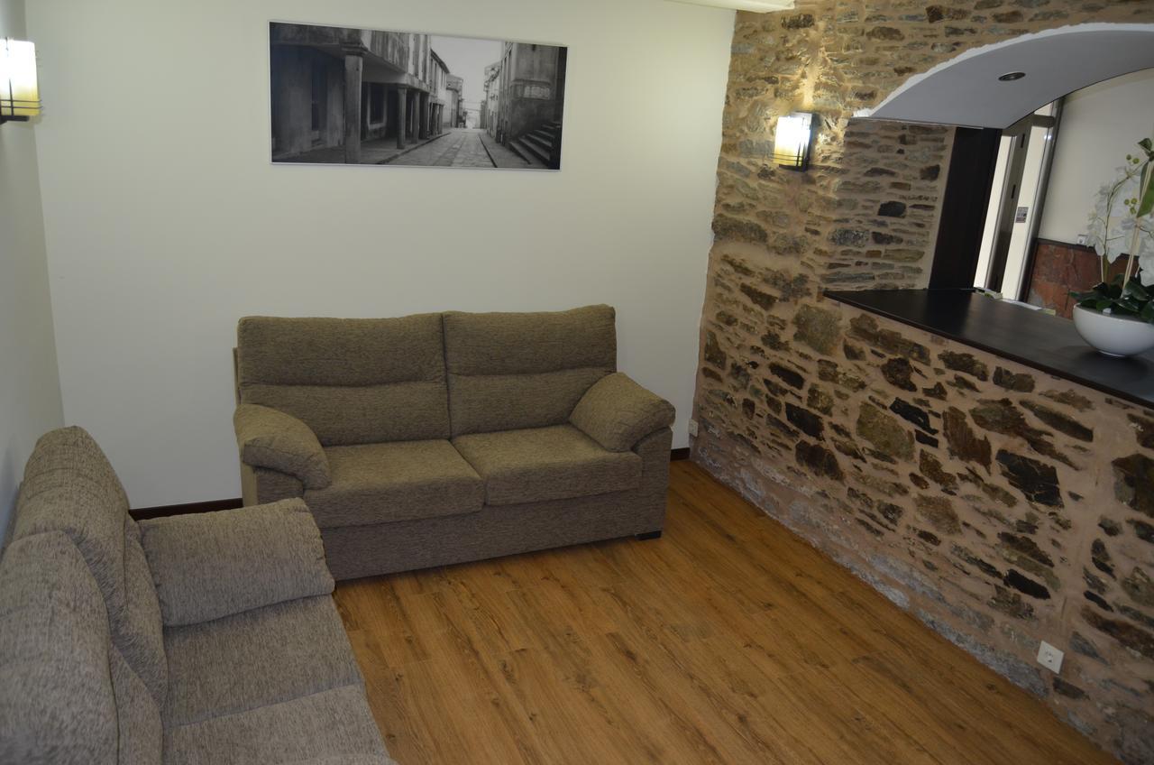 Arzúa Albergue Del Peregrino מראה חיצוני תמונה